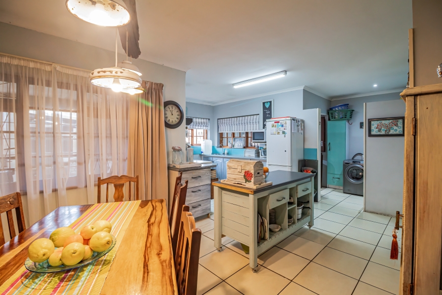 4 Bedroom Property for Sale in Bramhope Eastern Cape